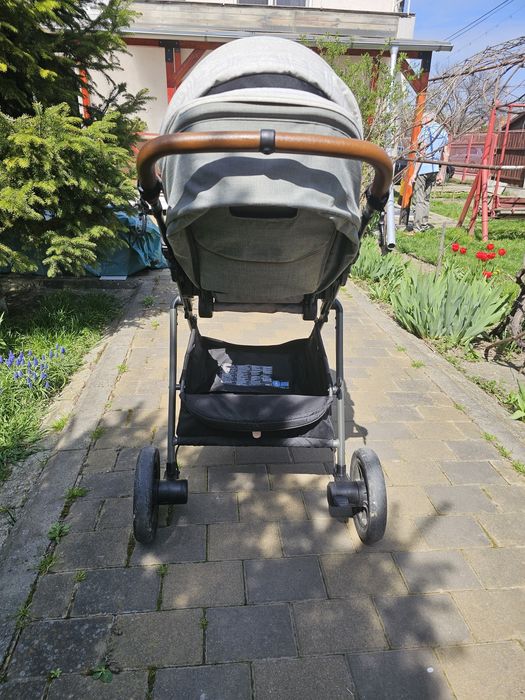 Carucior Joie Aeria Signature reglabil pe inaltime