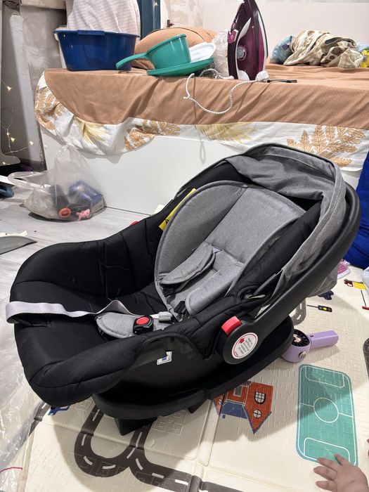 Автокресло 0-5 месяцев