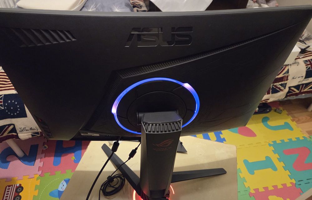 Monitor Asus Rog Strix