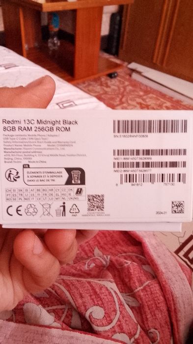 Продам xiomi redmi 13c