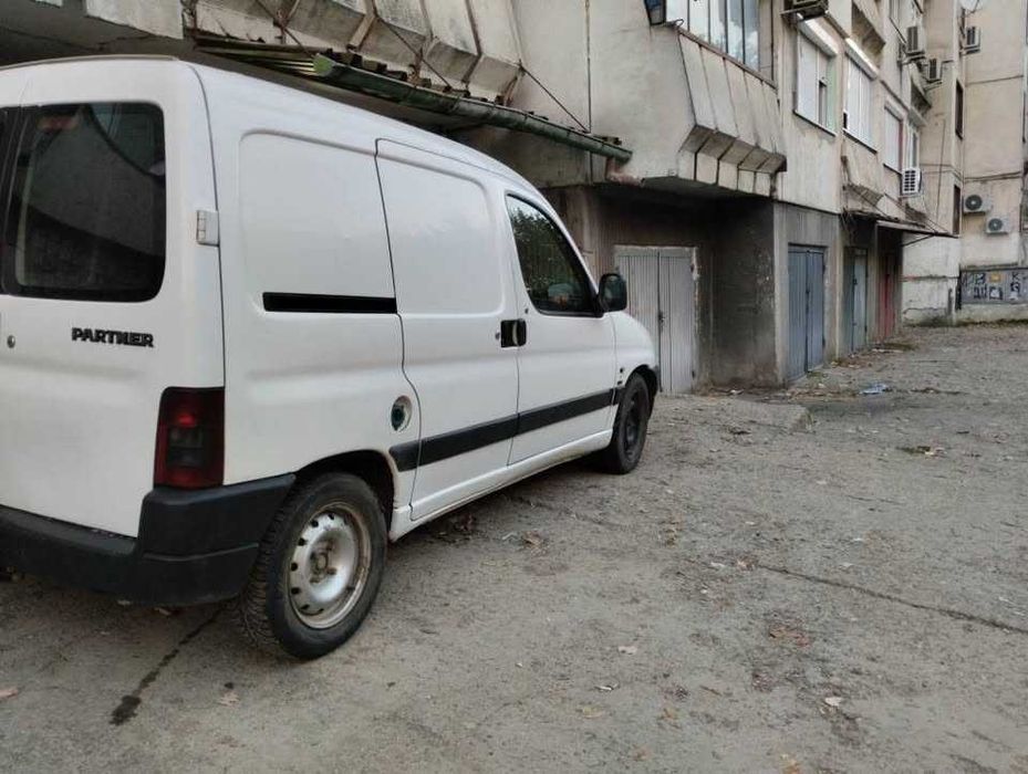 Пежо Партнер 2000hdi