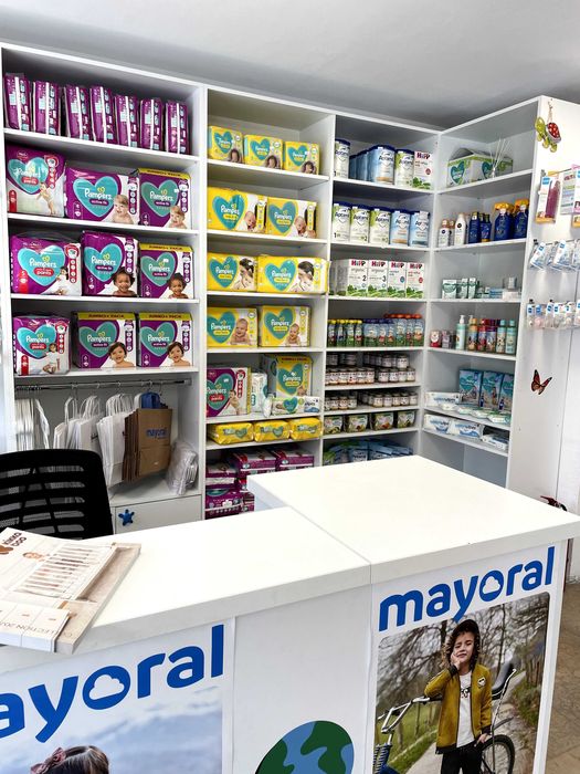 Оборудване / обзавеждане за магазин