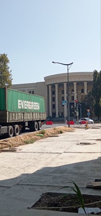 МАЗ прцеп сотлади