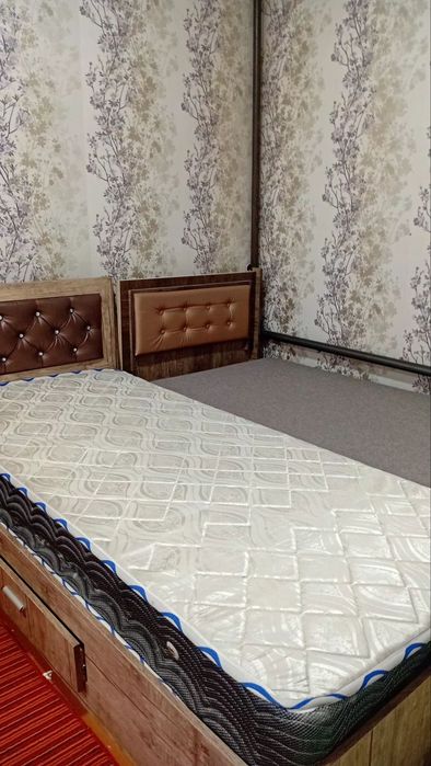 divan sotiladi 350000 sòm
