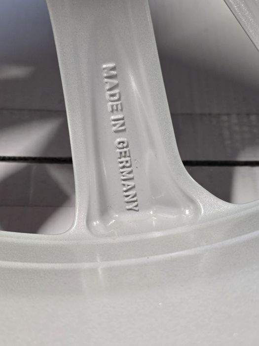 Нови оригинални джанти за Рейндж Ровер 20 5 120