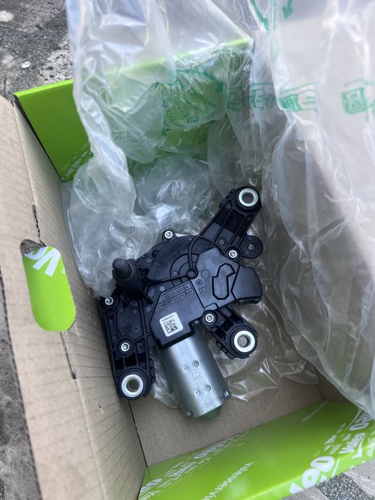 Мотор за задна чистачка за Renault и Dacia