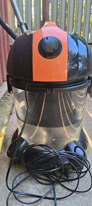 Aspirator umed-uscat Rohnson 1400 w