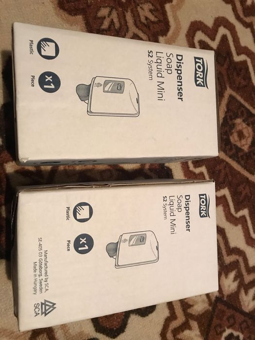 Промо 60 Tork диспенсер за течен сапун и душ гел