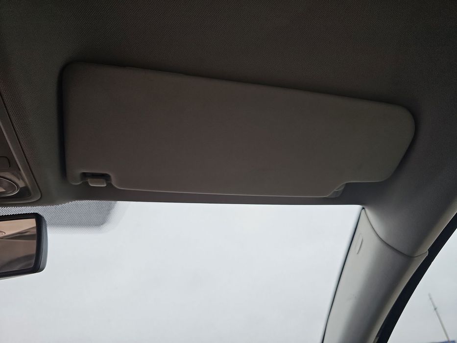 Parasolar dreapta Volkswagen Golf 5 Plus (5M1) [Fabr 2005-2008] OEM