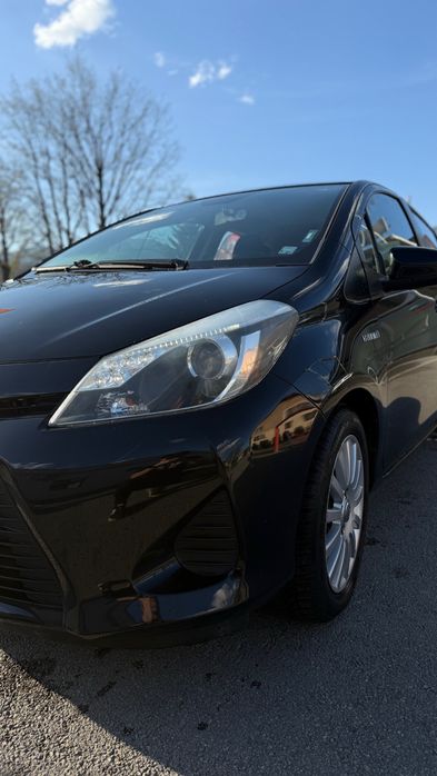 Тойота Ярис Хибрид