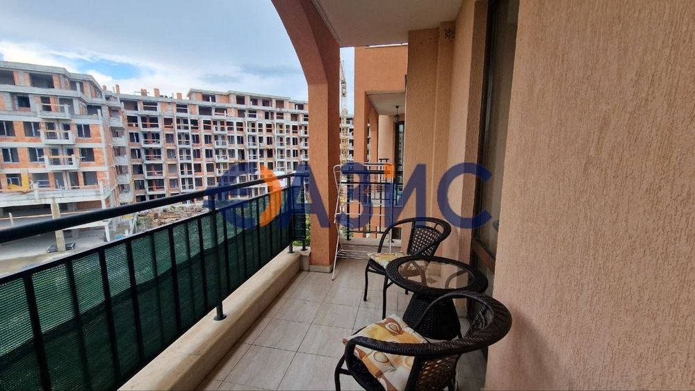 Продава се Двустаен апартамент в Свети Влас - 70 кв.м за 1315 €/кв.м - Снимка #9