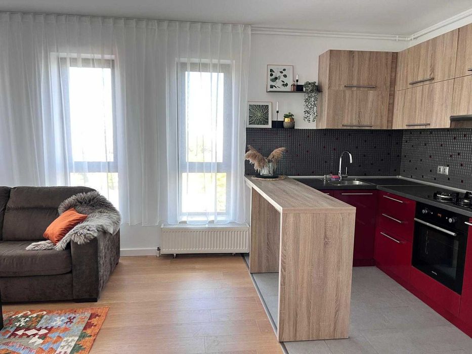 Inchiriez apartament 2 camere zona Carrefour Colloseum Sector 1