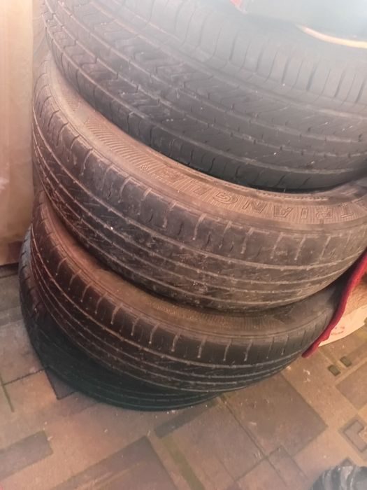 Продам комплект автошин