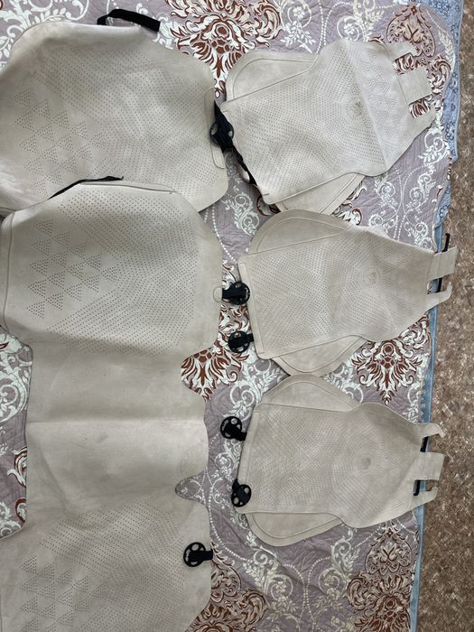 Продам чехол алькантара в отличном состояни