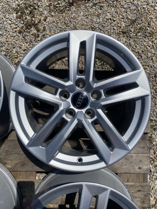 17 цола 5 х 112 мм Ауди A 4 , Audi , VW , Шкода