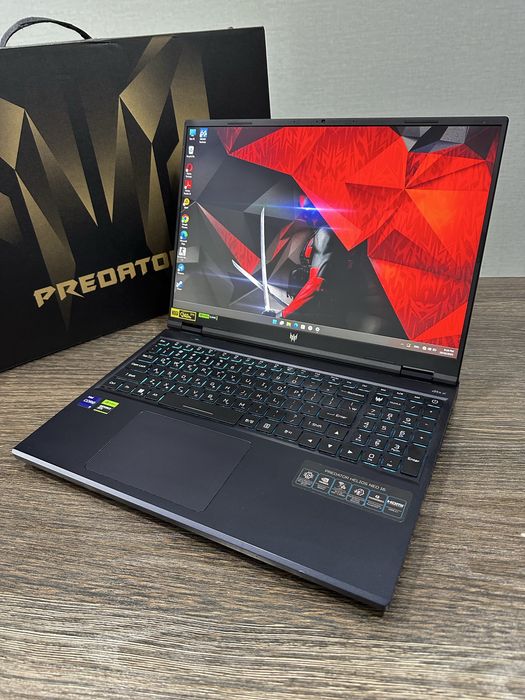 мощный i9 ноутбук, 32-ядра, 8Gb RTX 4060 Acer Predator Helios Neo 16