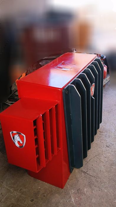 Vând  3 măști  de taf foarte tare