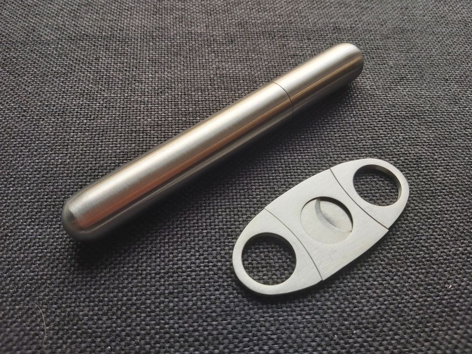 Комплект тубус и резачка за пури 3 цвята