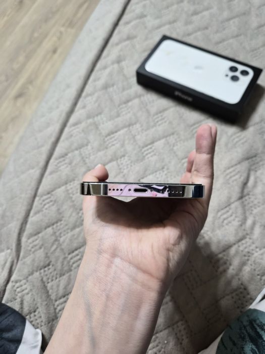 Продам iPhone 13 Pro Max