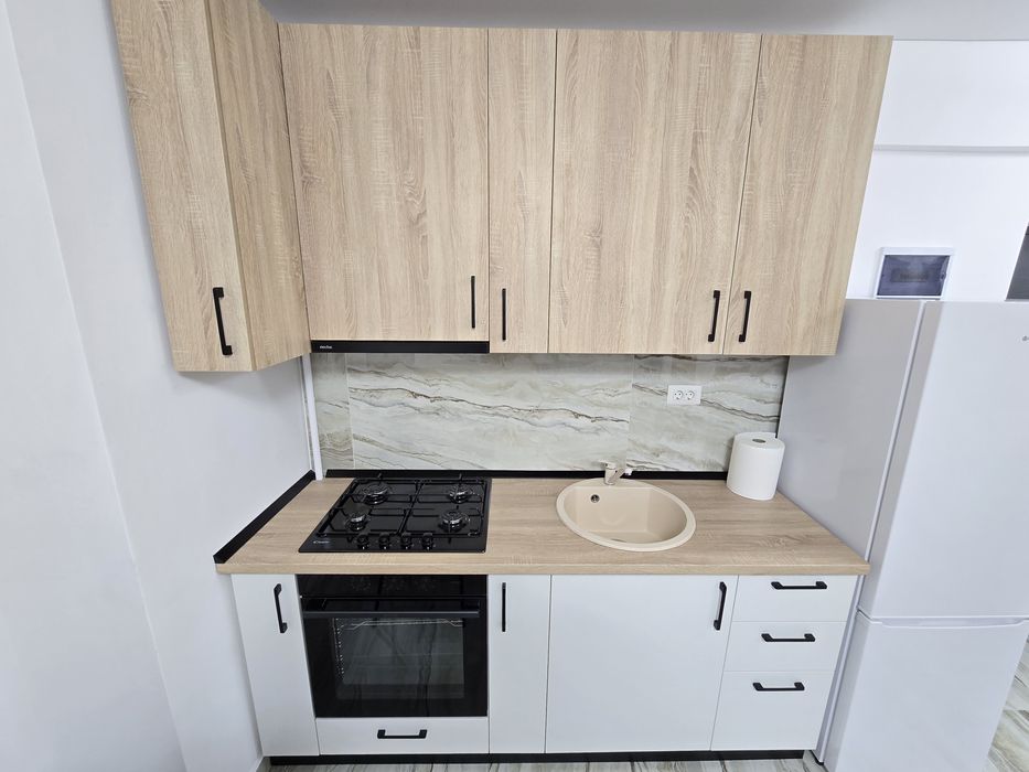 Inchiriere apartament 2 camere Lux Pollux Residence