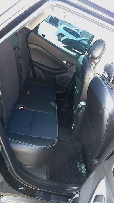 Шевролет Трекер 2023