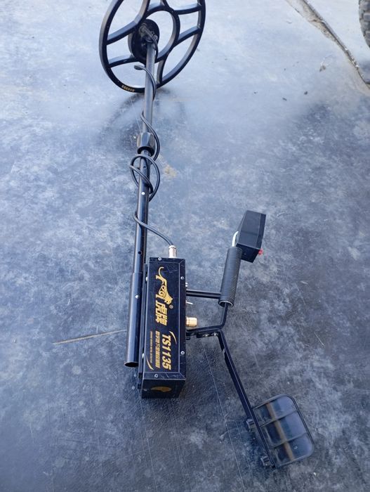 Продам металлоискатель