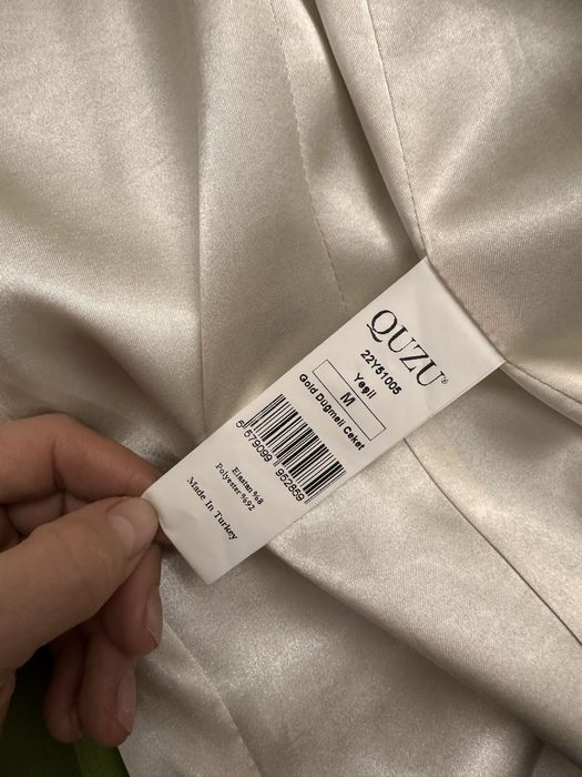 Продам пиджак в отличном состоянии