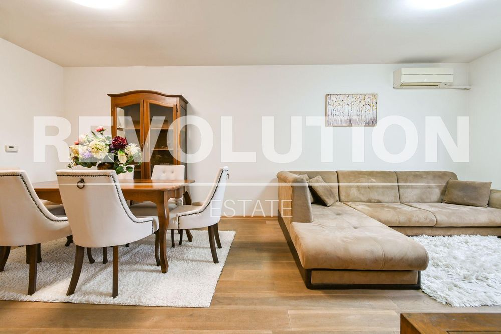 Тристаен апартамент в ж.к. Манастирски ливади.