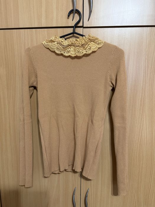 Maletă damă bej-camel cu guler din dantelă – Material reiat, Marimea S