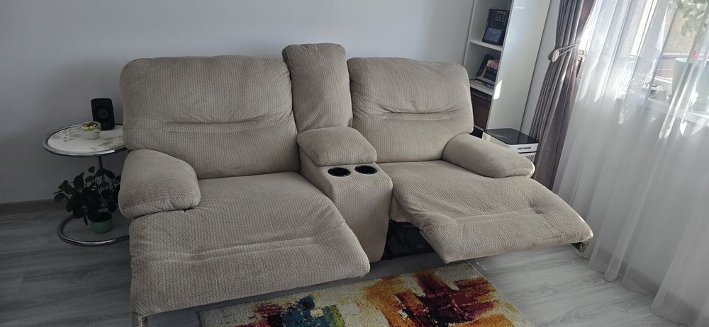 Canapea 2 locuri cu recliner Mobexpert