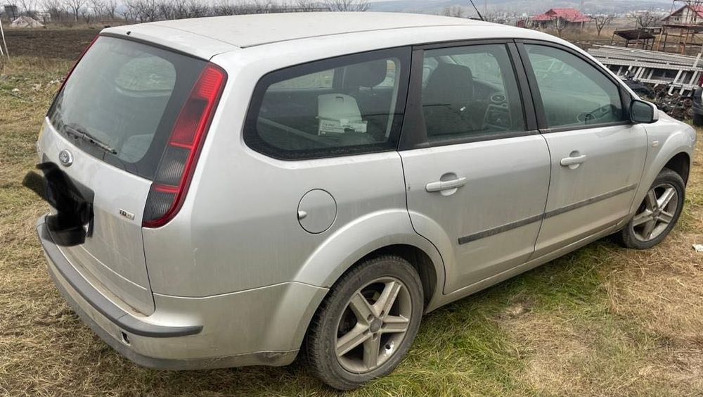 Dezmembrări Ford Focus 2 2006, 1.6D