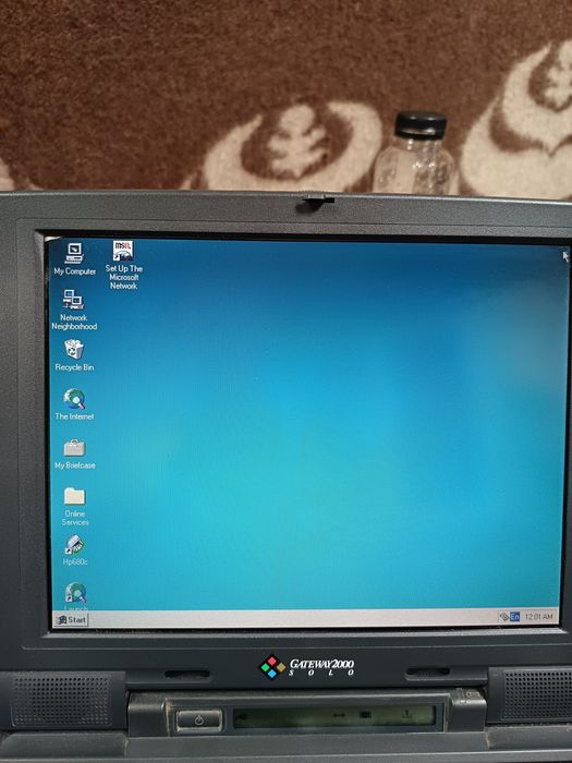 Laptop gateway 2000 solo