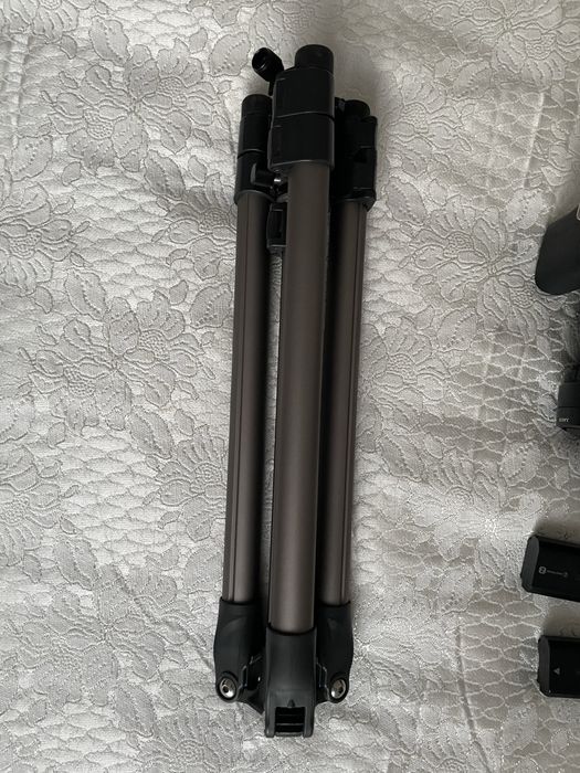 Продам Sony ZV-E 1 с полным комплектом