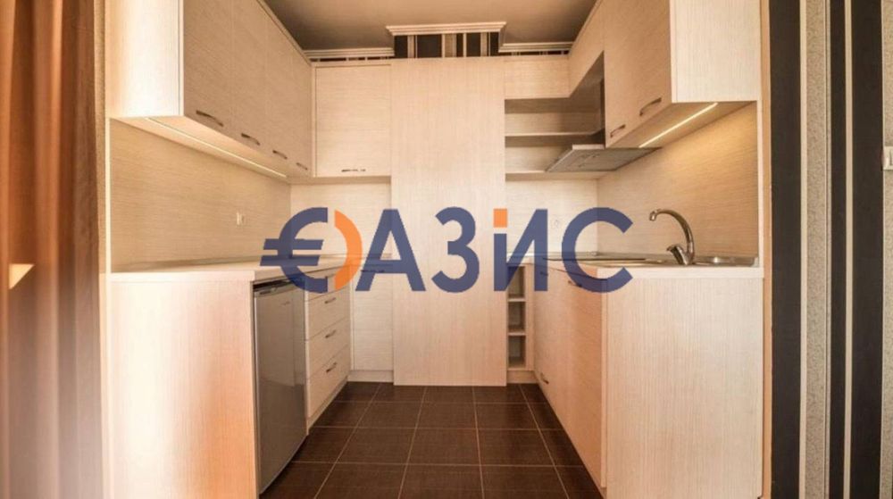 Продава се Двустаен апартамент в Свети Влас - 111 кв.м за 1442 €/кв.м - Снимка #3