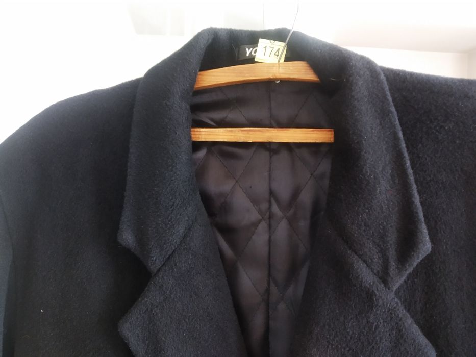 Продам чёрное мужское пальто. Как новое!