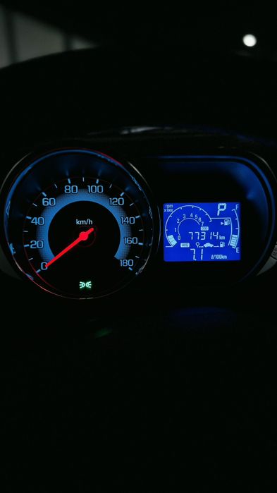 Продаётся спарк автомат 2023