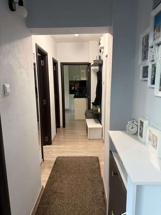 Apartament utilat si mobilat complet. 2 camere modificat la 3 camere