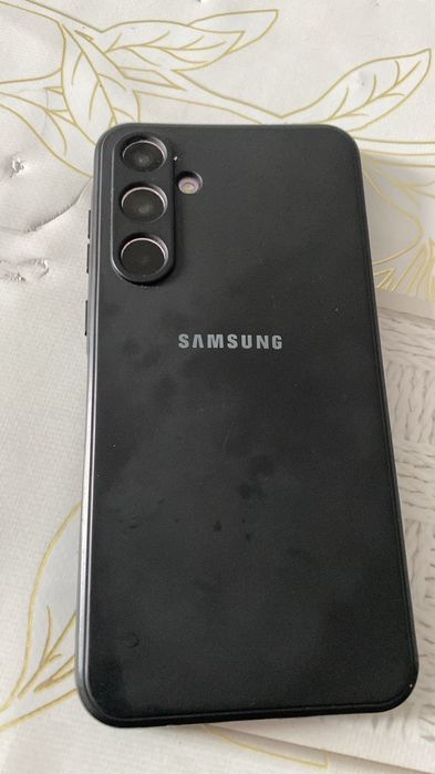 Самсунг      A55