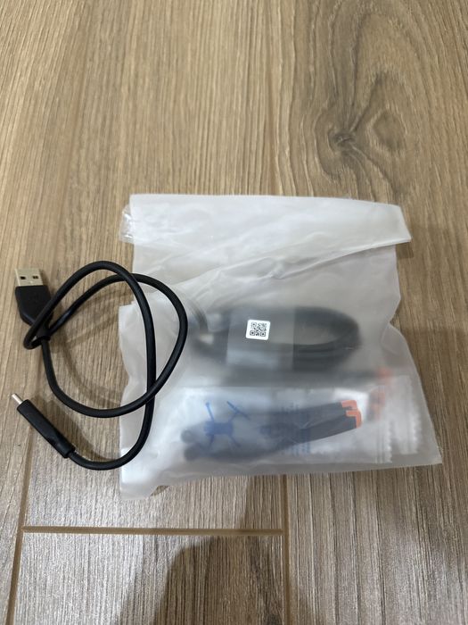 Продаётся дрон DJI minı 4pro