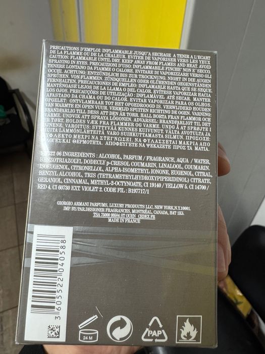 Parfum pentru dat cadou (le aa primit si eu)