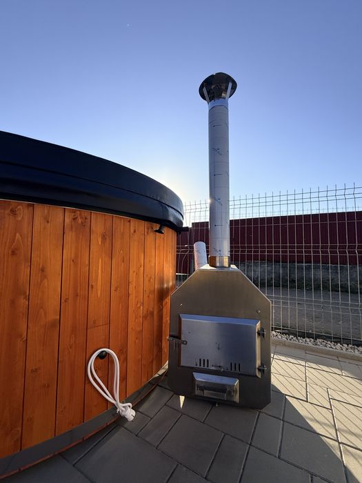 Ciubar / jacuzzi / fibra de sticla