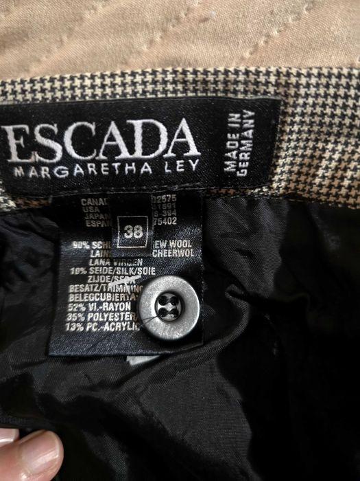 Дамска пола Escada вълна и коприна