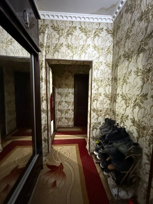 Продаётся 2х комнатная квартира Юнусабад 11 квартал Мегапланет