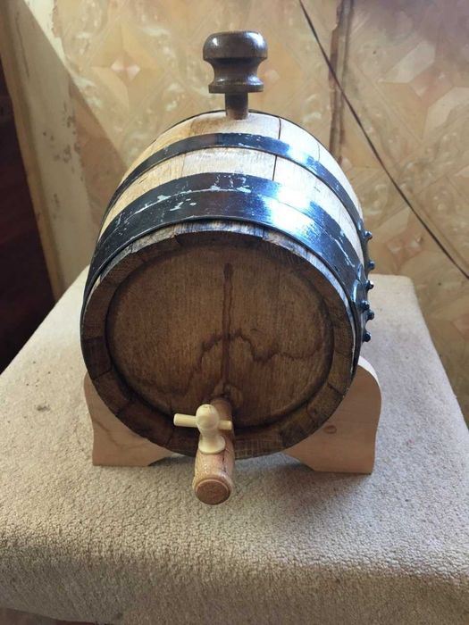 дубовая бочка 5 литров один раз ставили вино с белого винограда