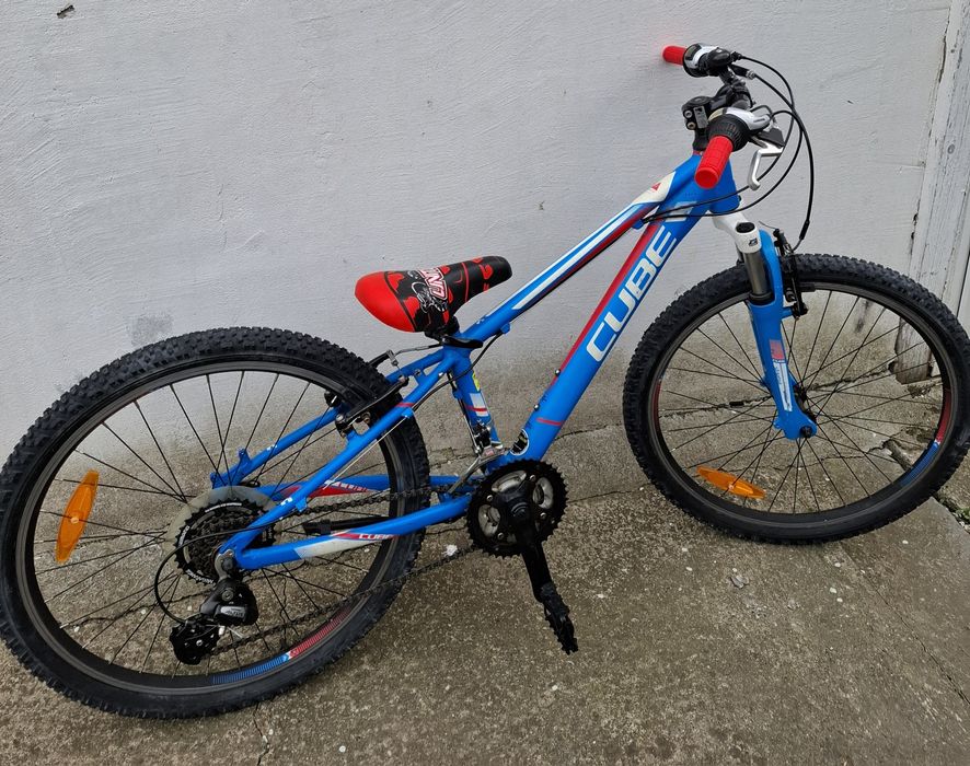 Bicicleta Cube copii fete/baieti 7-13 ani  roti 24