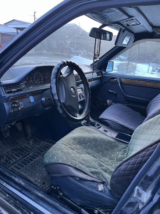 Мерседес бенз 124