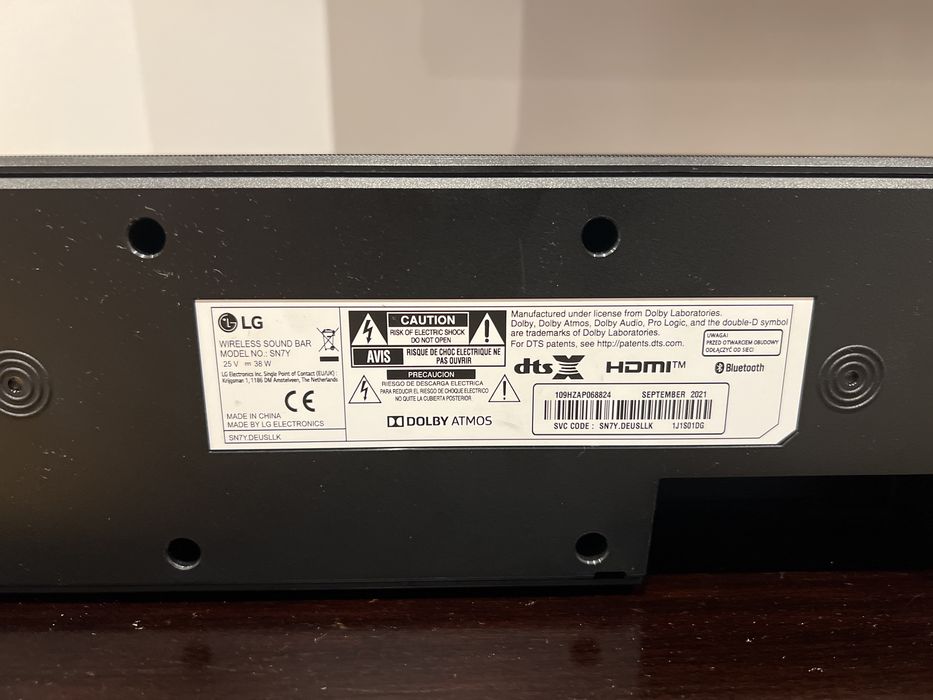 Soundbar LG SN7Y with Meridian