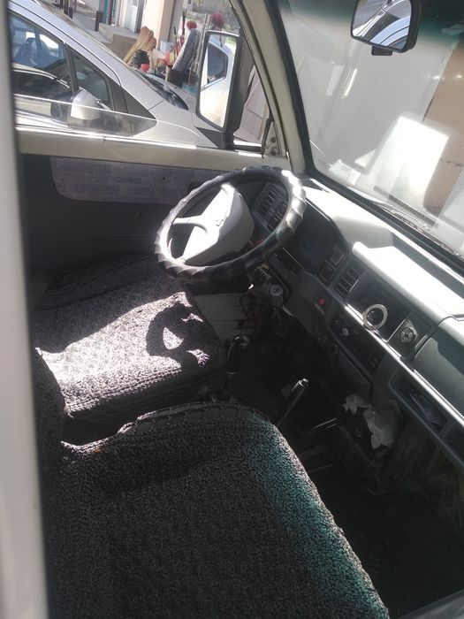 Damas yaxshi xolatda oʻzimiz xaydab yurgan moshinamiz naxadu