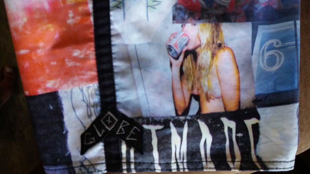 Globe шорти Оригинални