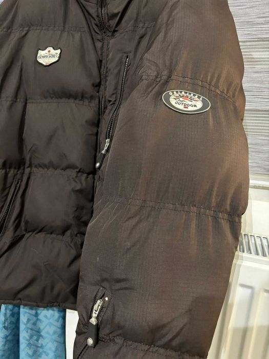Vând lot haine – vestă blană roșie M, geacă bărbați M, sacou damă M